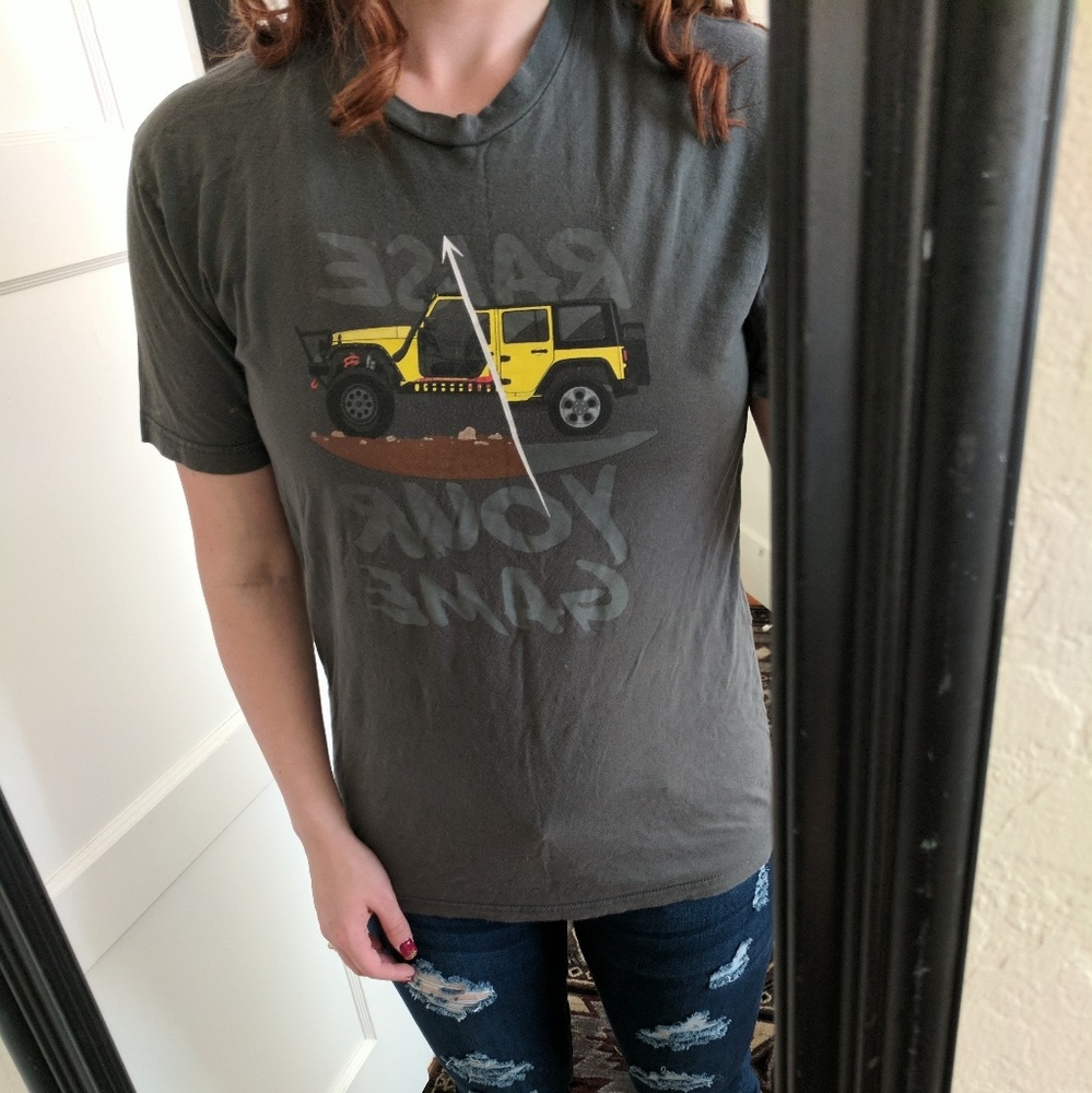 Graphic tee - Picture 1 of 3